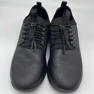 Clove Women’s nursing shoes